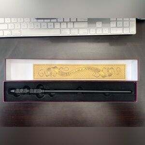 Severus Snape - Black Hogsmeade Wand for Universal Studios with Map